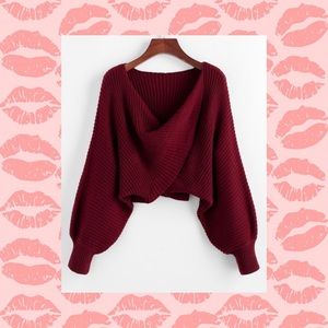 Zaful Twist Asymmetric Crop Sweater